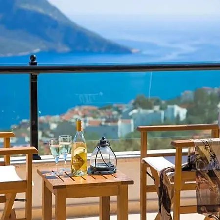 Vilă Sleeps 9 Pool Air Con Wifi Kalkan